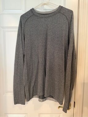 lululemon athletica Men’s Long Sleeve Crew - Heather Gray